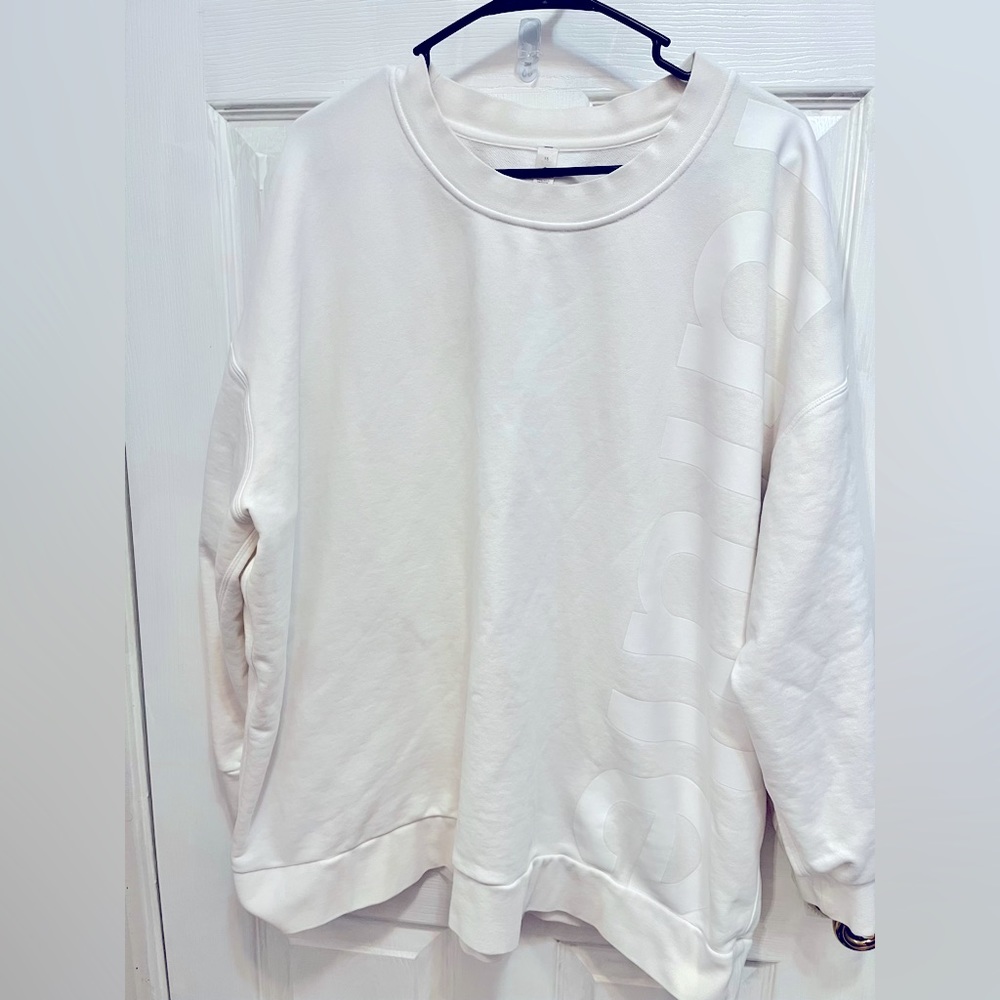 Lululemon steady state graphic crew neck size 18